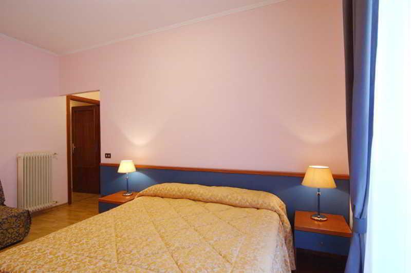 Buone Vacanze Рим Экстерьер фото